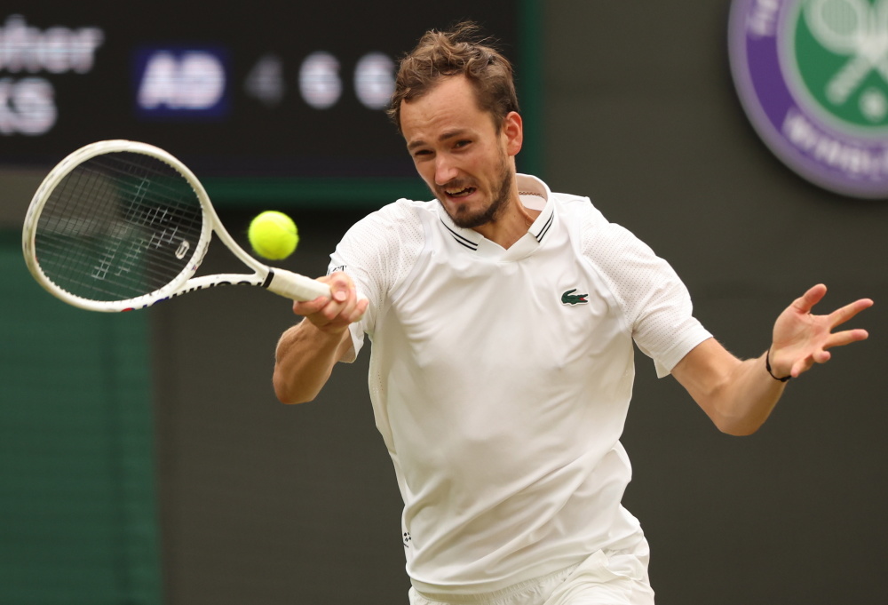 爱游戏大厅-联合杯逆转温网，梅德韦杰夫状态火热