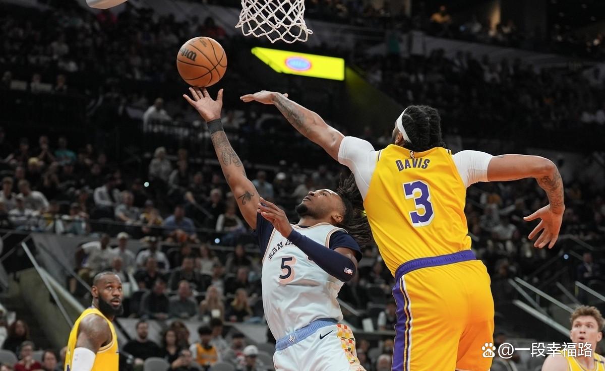 热火力克马刺，浓眉哥带队取胜