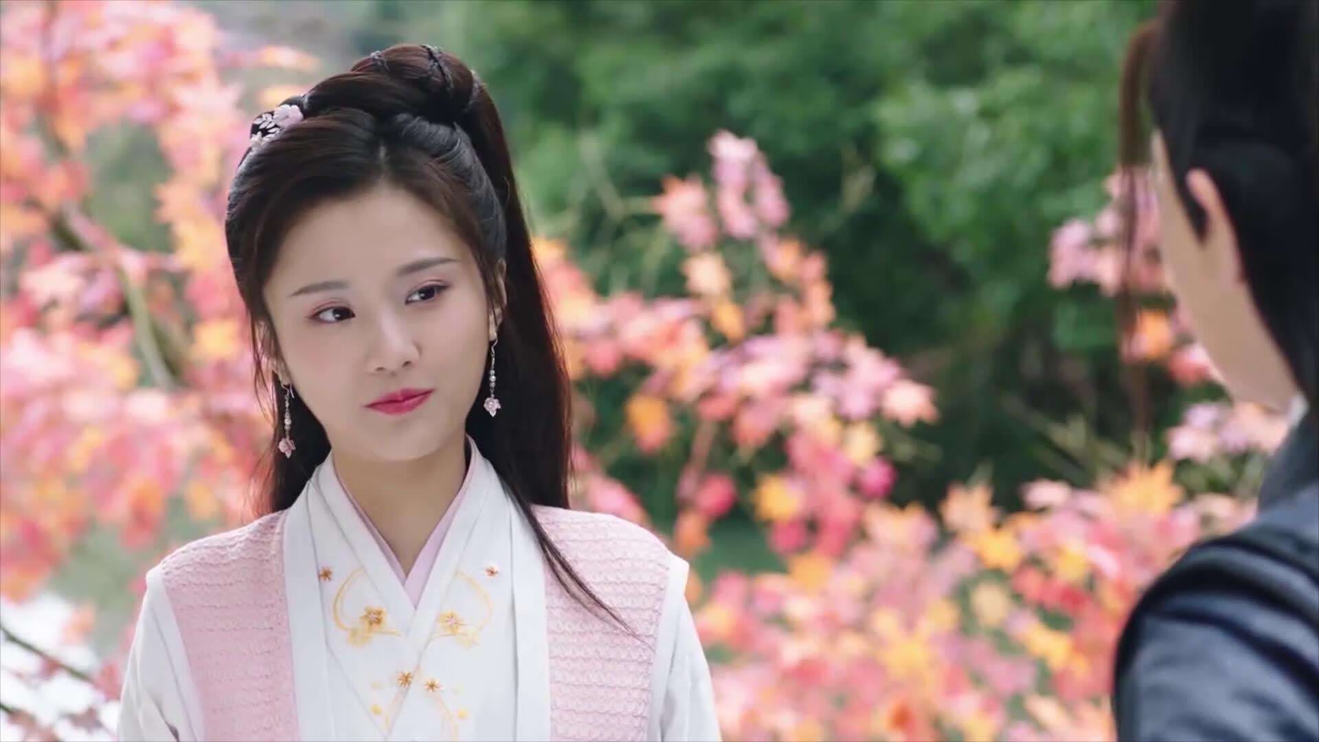 爱游戏在线-黑马逆袭的夜晚，当哈斯碾压迈凯伦，塞恩斯诠释何为惊艳