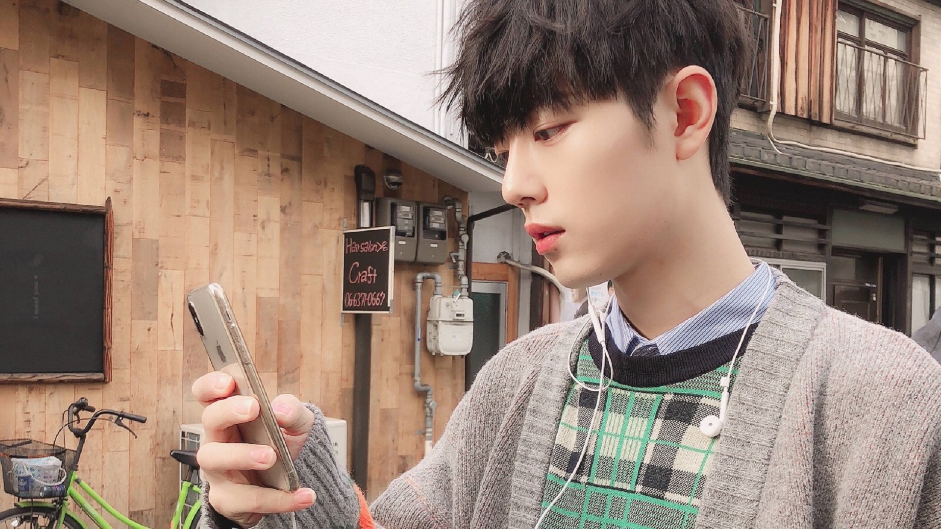 爱游戏娱乐-拉梅洛一剑封喉定江山，猛龙主场血洗广东狂胜30分！